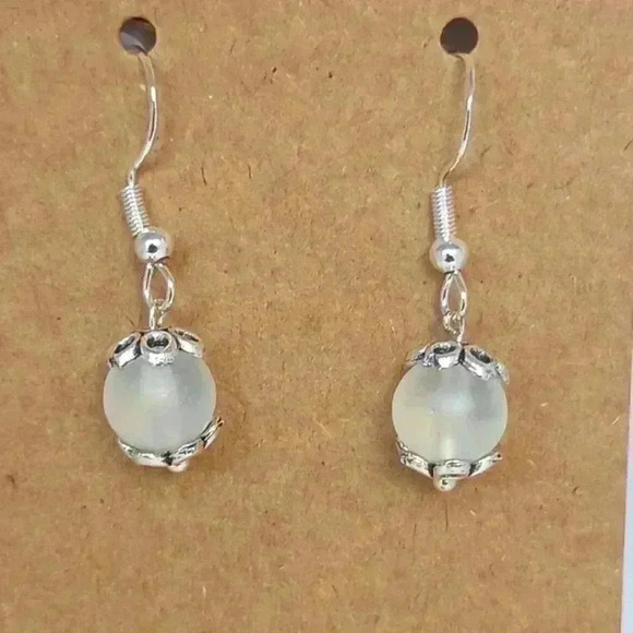Mom's Island Beads Jewelry - 925 vintage-style handcrafted beaded earrings